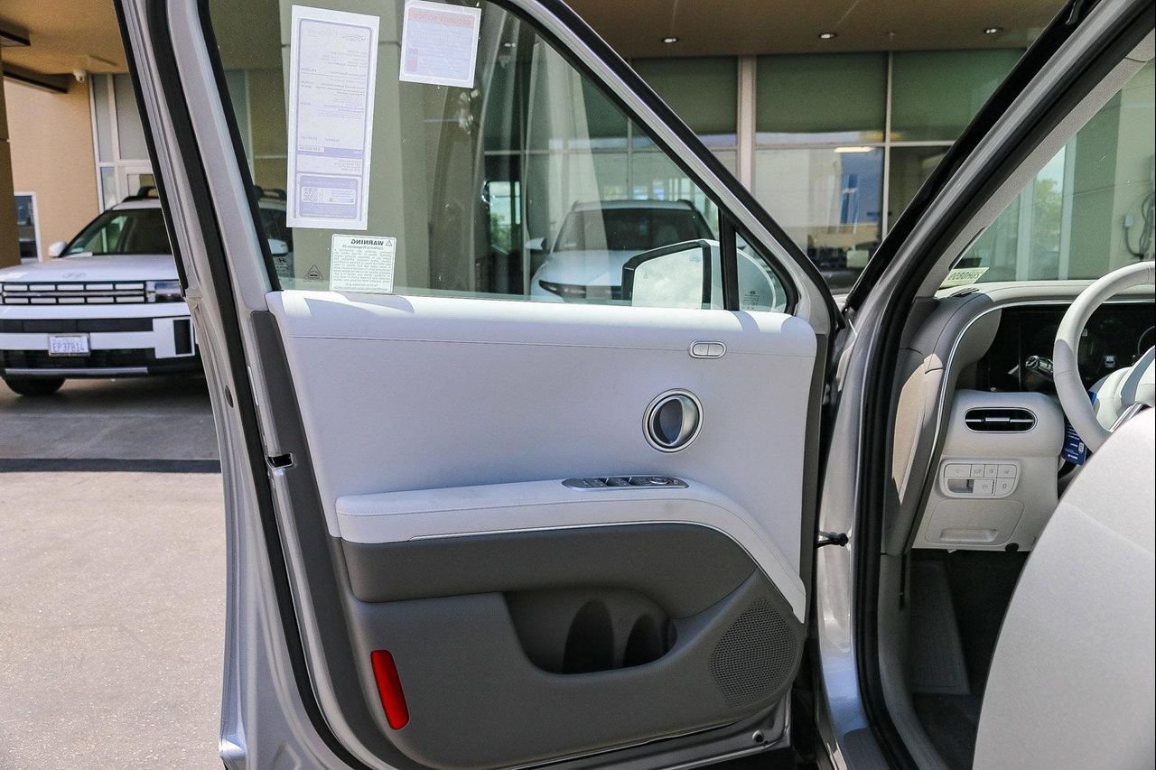 New 2026 Silver Hyundai Limited image 24