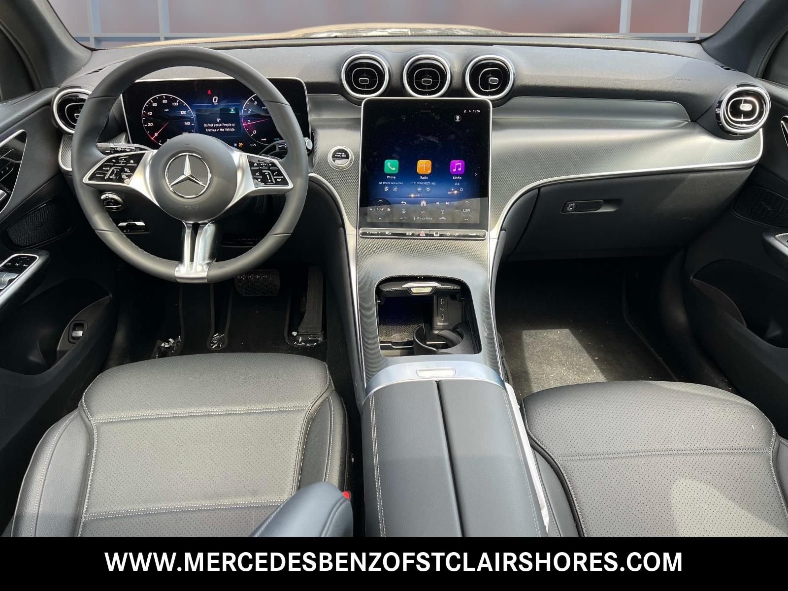 New 2026 Black Mercedes-Benz GLC 300 image 12