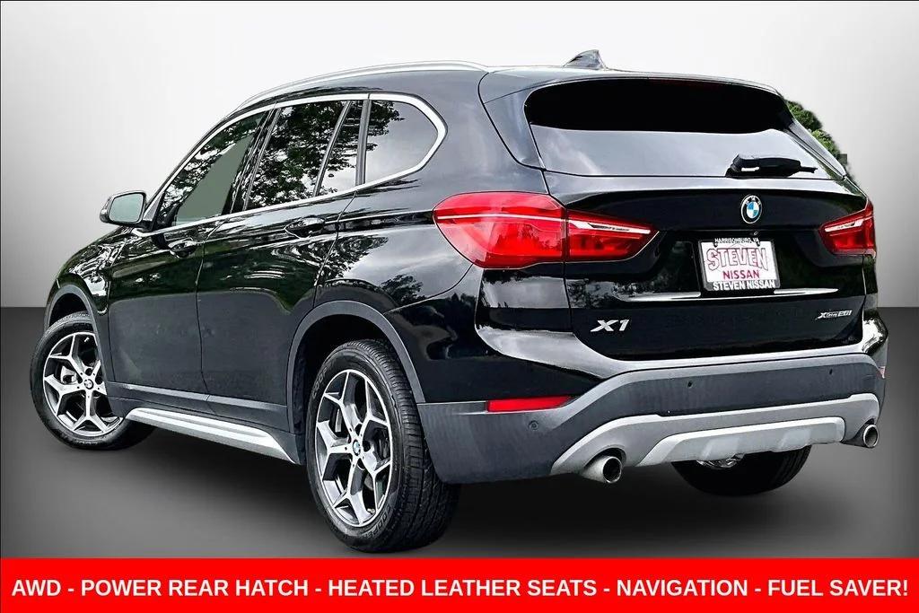Used 2019 Black BMW xDrive28i image 4