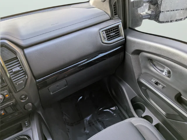 Used 2024 Gray Nissan SV image 16
