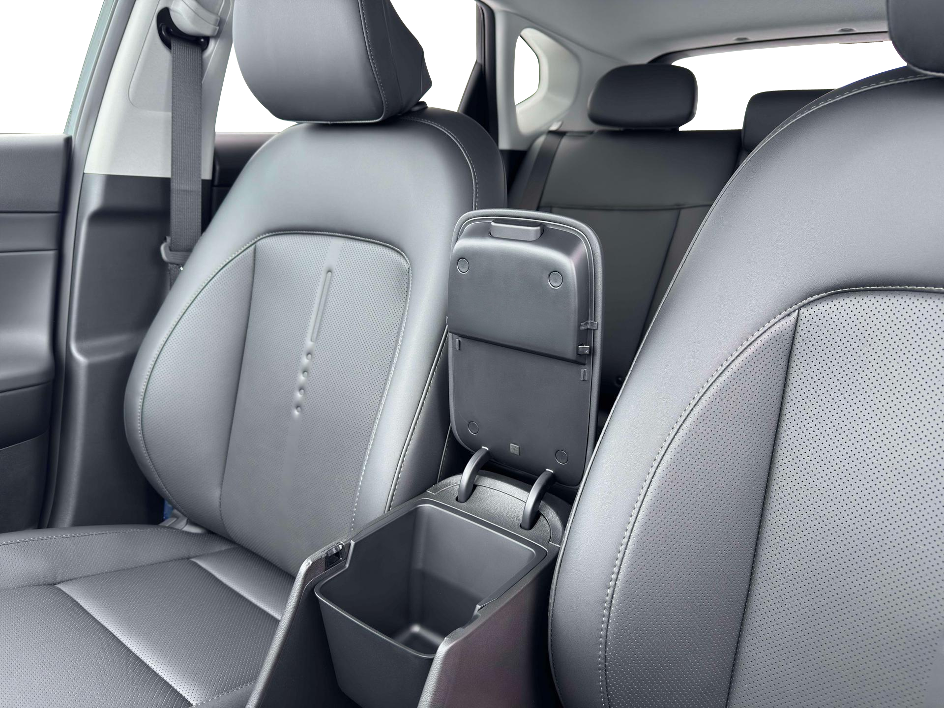 New 2026 White Hyundai SEL Premium AWD image 19