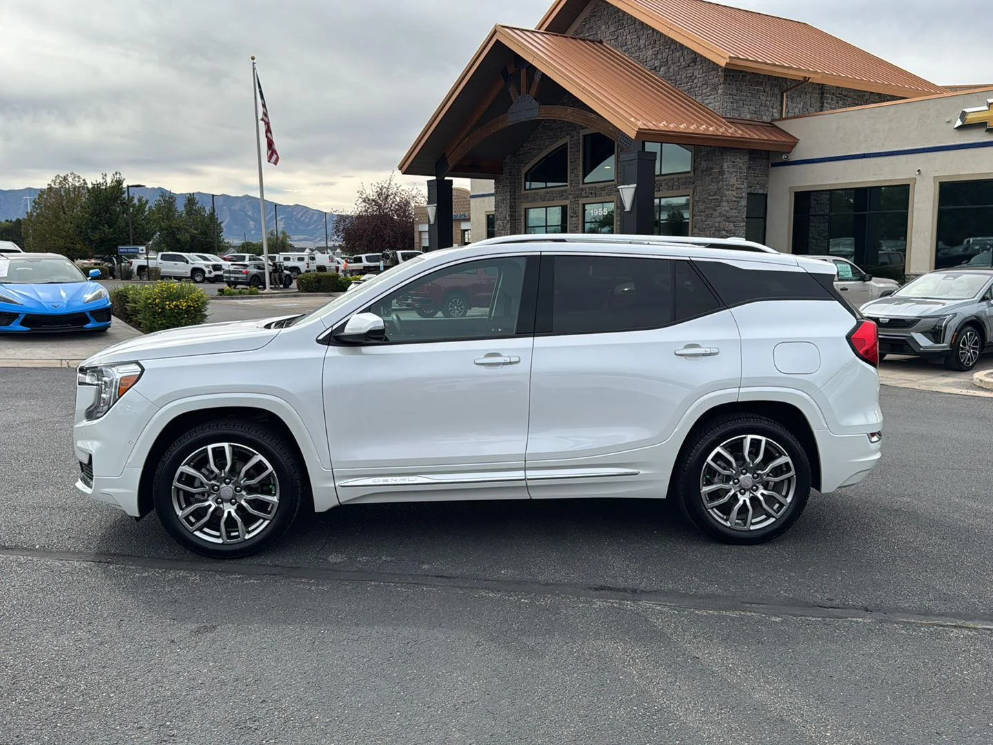 2022 GMC Terrain Denali - Photo 18
