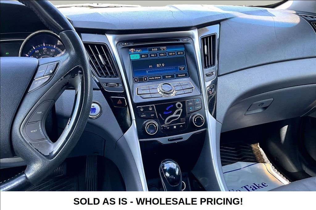 Used 2012 Blue Hyundai Limited image 9