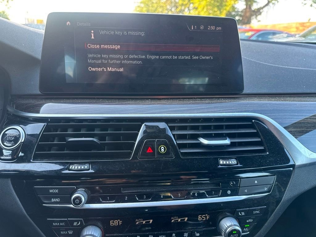 Used 2019 Silver BMW 530i xDrive image 44