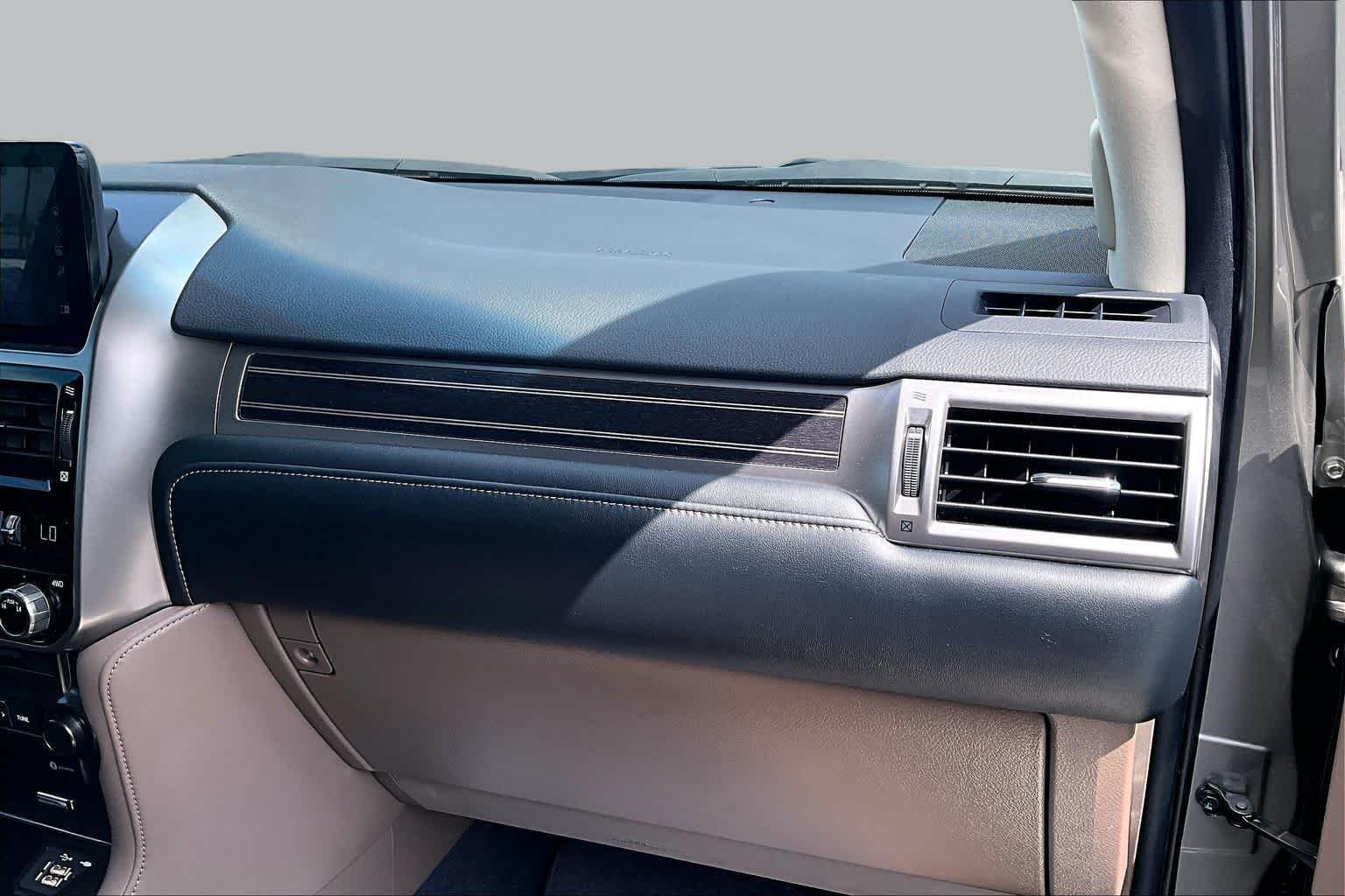 Certified Used 2023 Atomic Silver Lexus Premium image 19