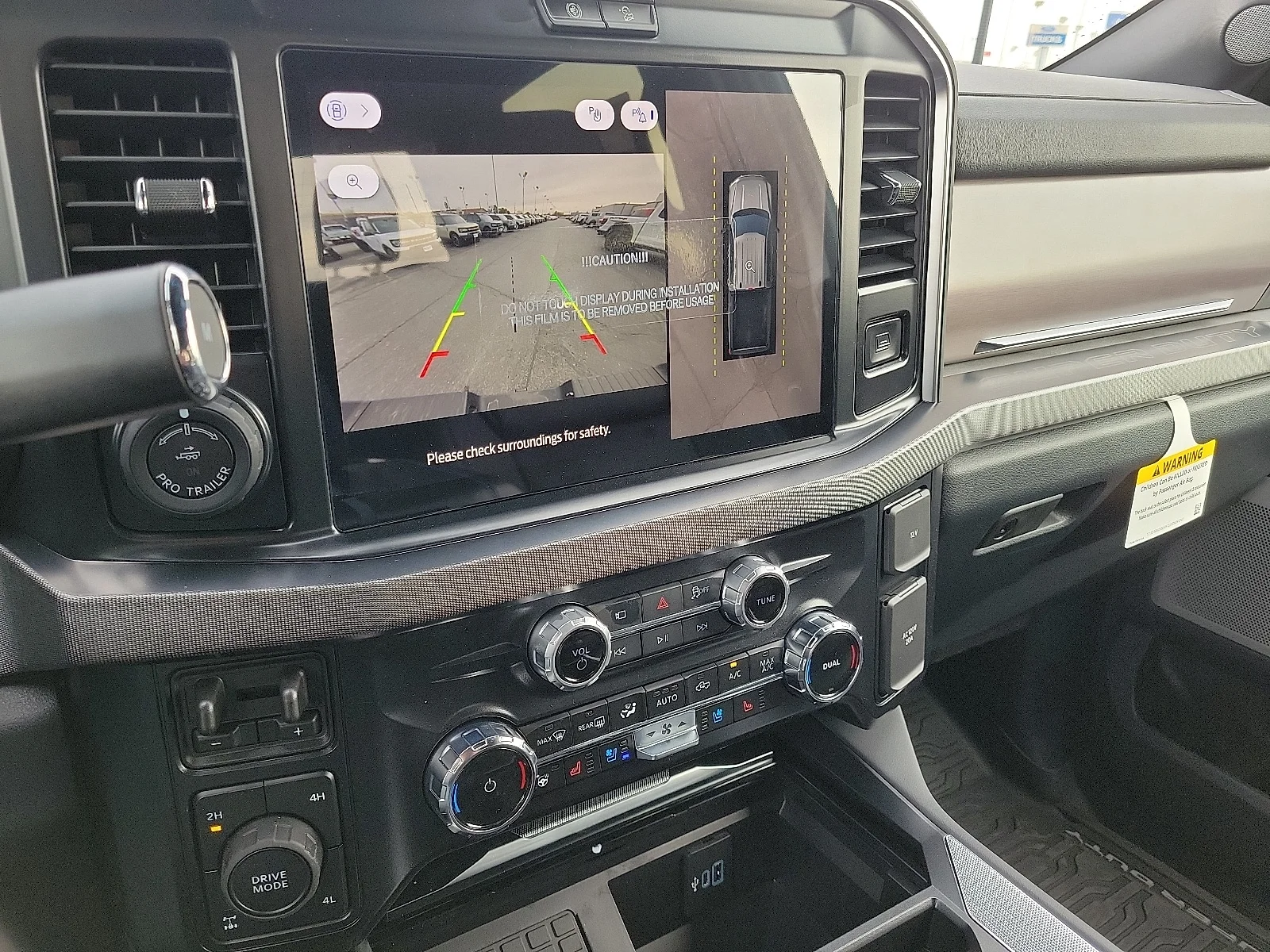 New 2026 Star White Metallic Tri-Coat Ford F-250&reg; Platinum&reg; image 14