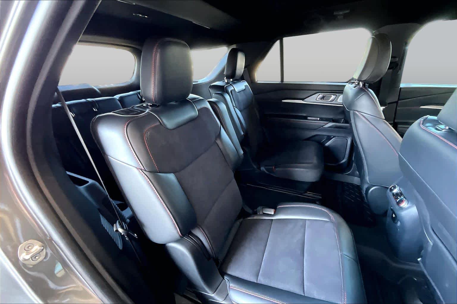Used 2025 Carbonized Gray Metallic Ford ST image 20