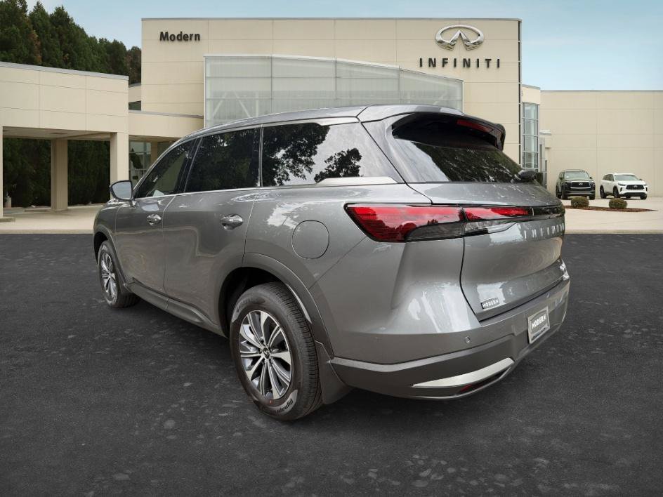 New 2027 Graphite Shadow INFINITI PURE image 7