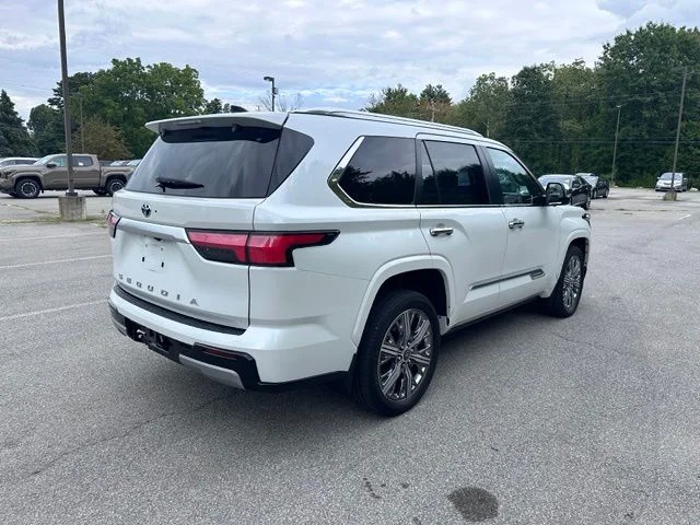 Used 2024 Off-white Toyota Capstone image 3