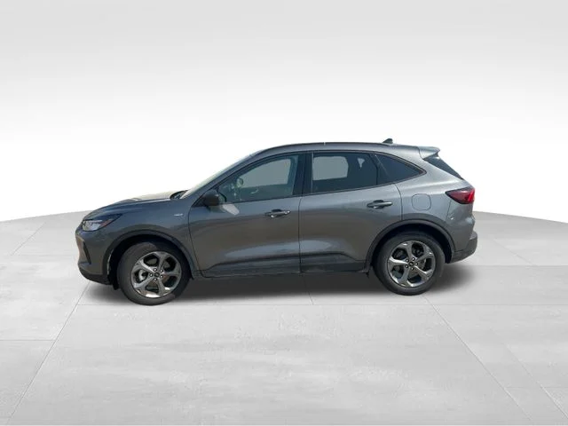 Used 2025 Gray Ford ST-Line image 3