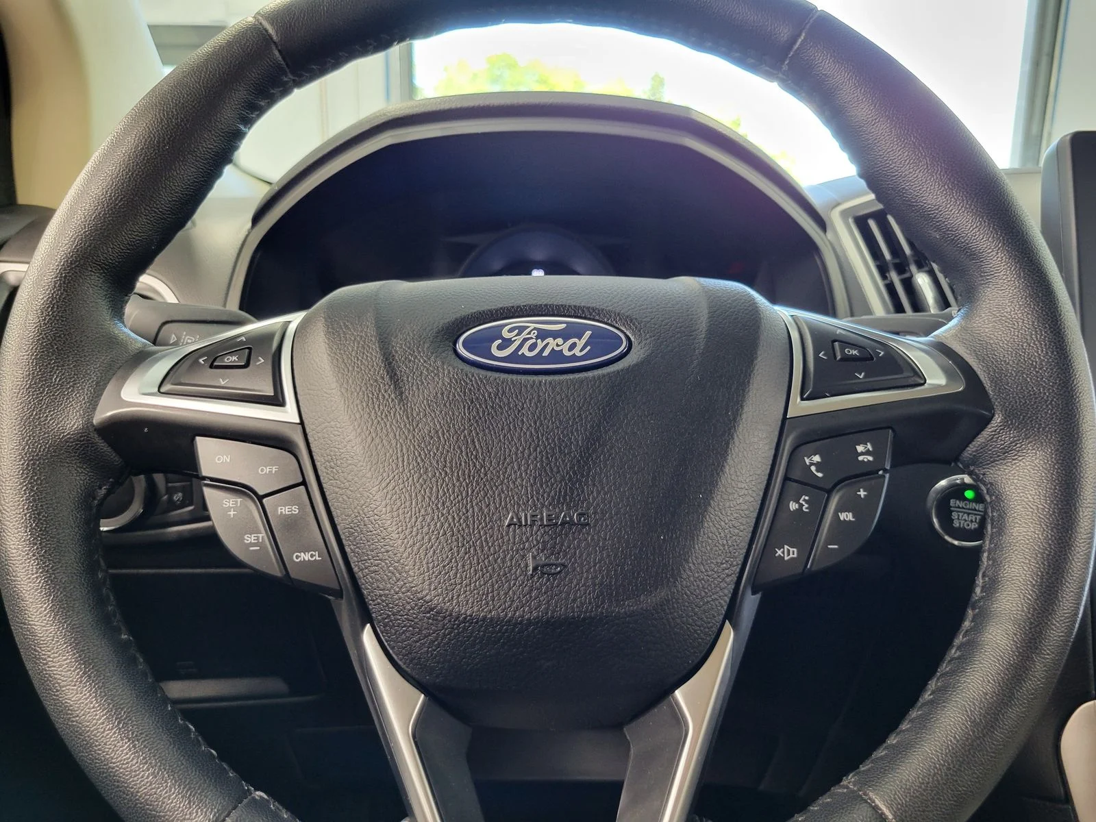 Used 2024 White Ford SEL image 13