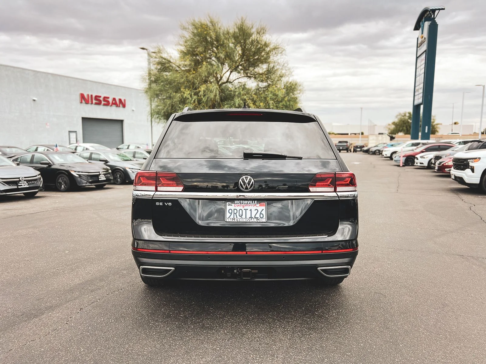 2023 Volkswagen Atlas SE w/Tech - Photo 6