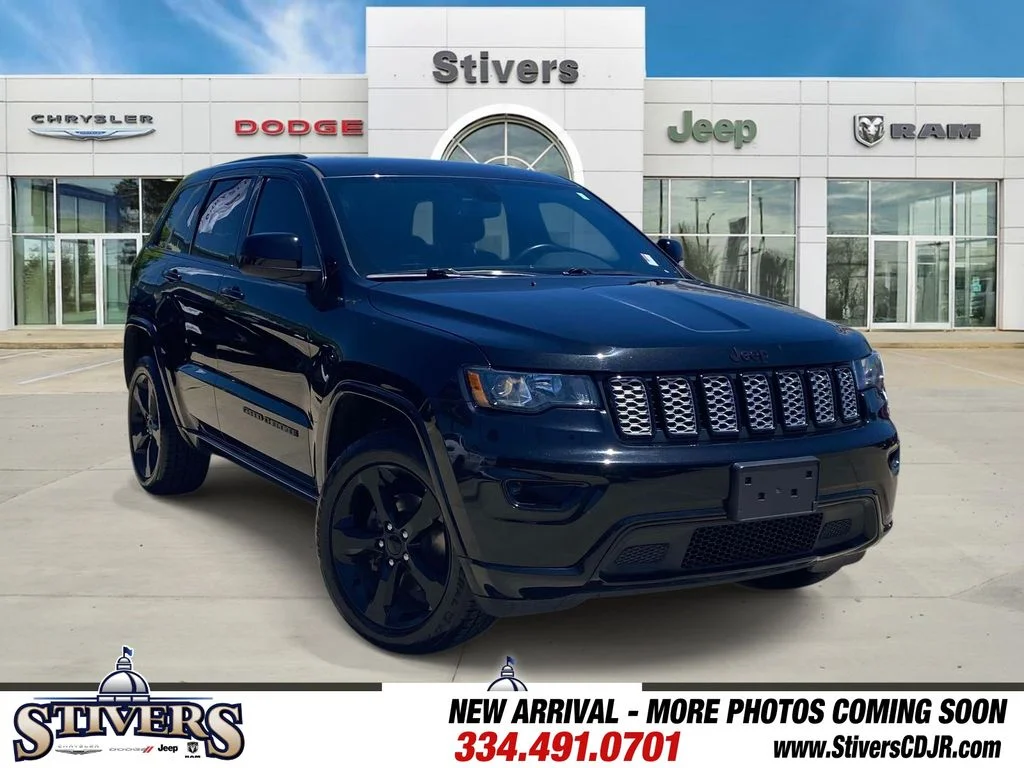 2020 Jeep Grand Cherokee Altitude 4WD's photo