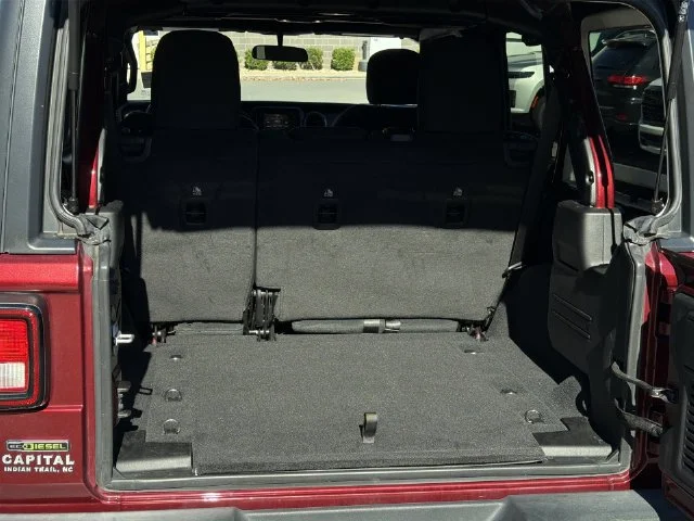 Used 2021 Red Jeep Unlimited Sport S image 37