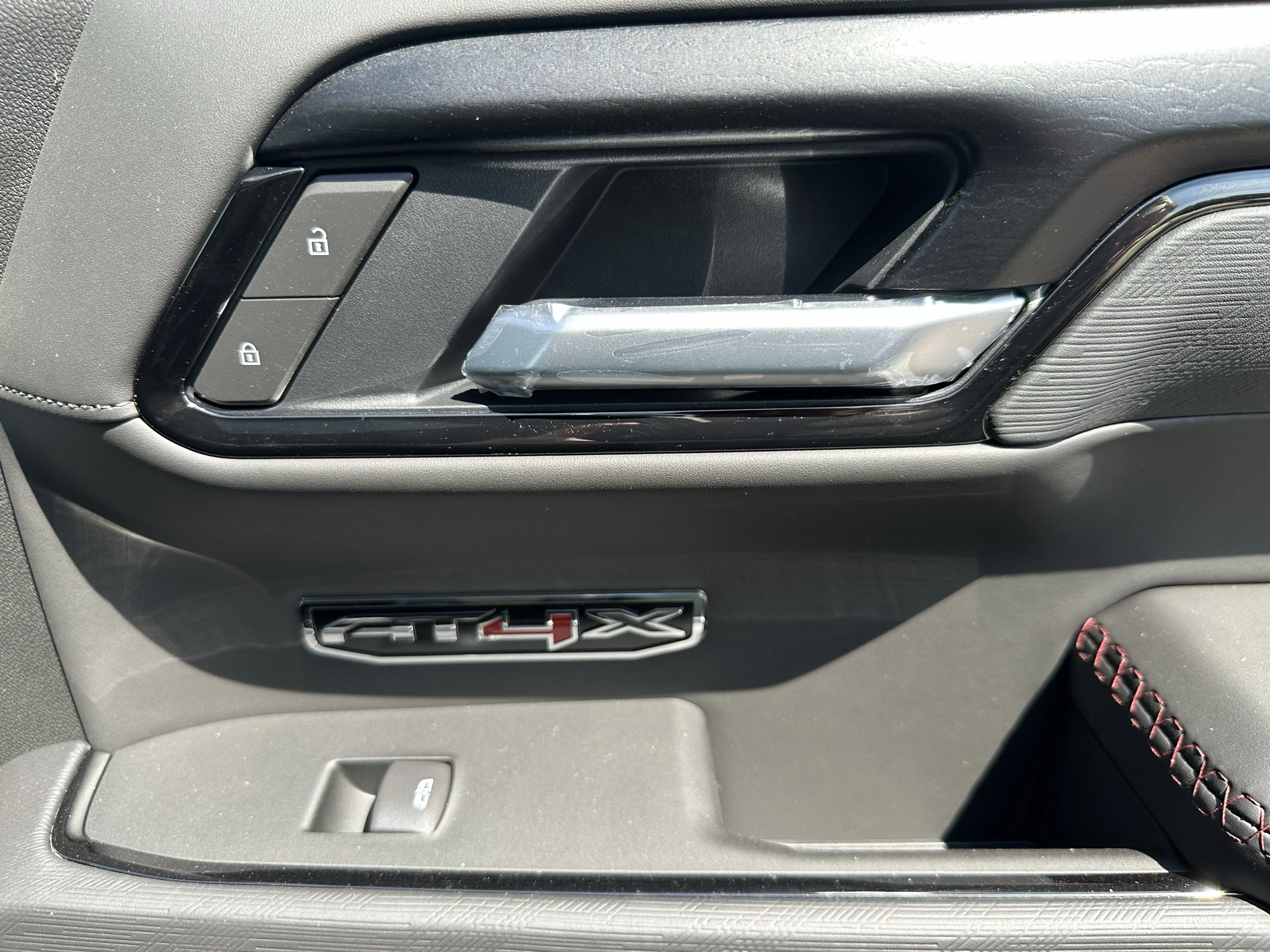 New 2026 Summit White GMC AT4X image 21