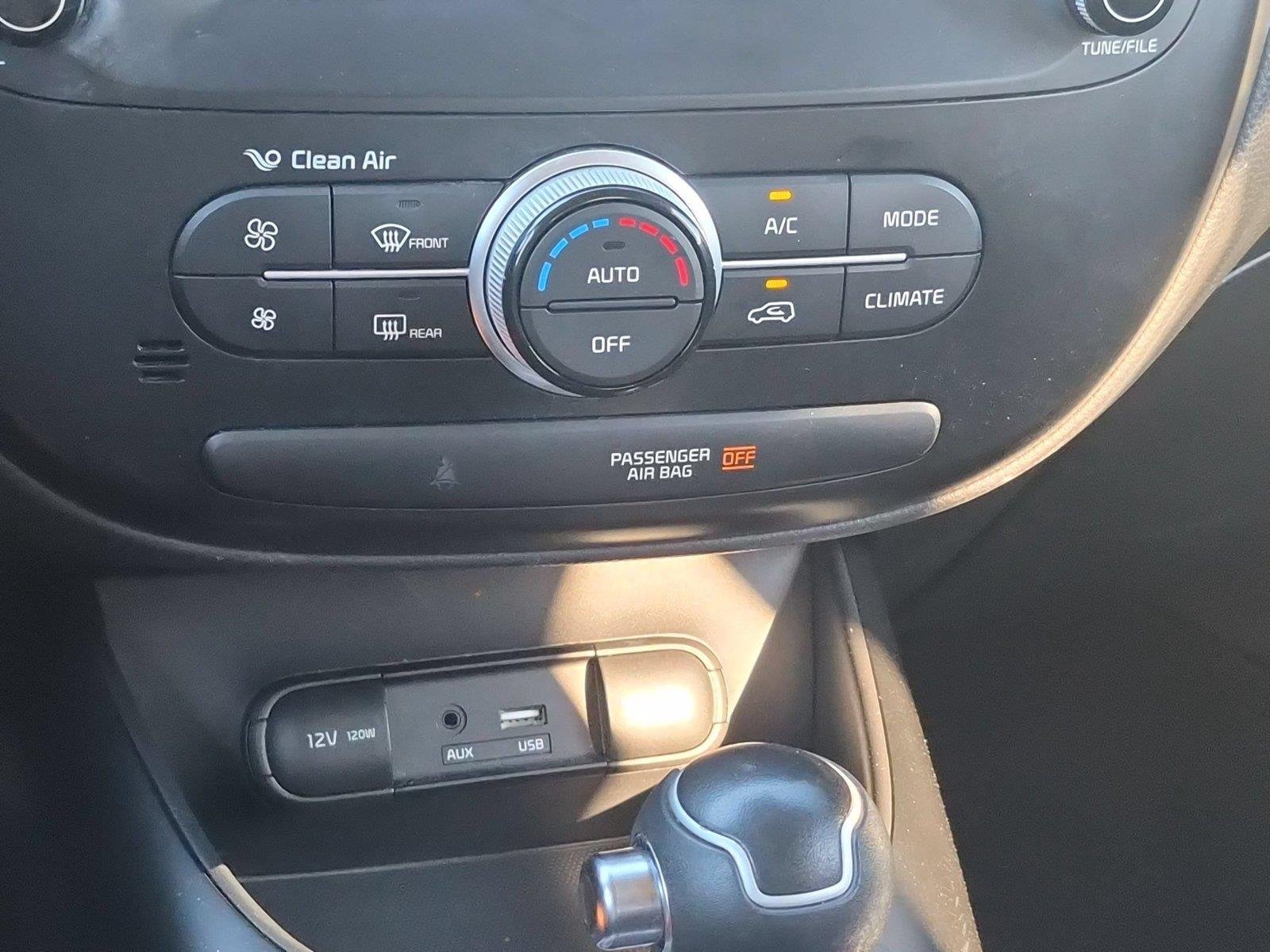 Used 2018 Titanium Gray Kia Base image 26