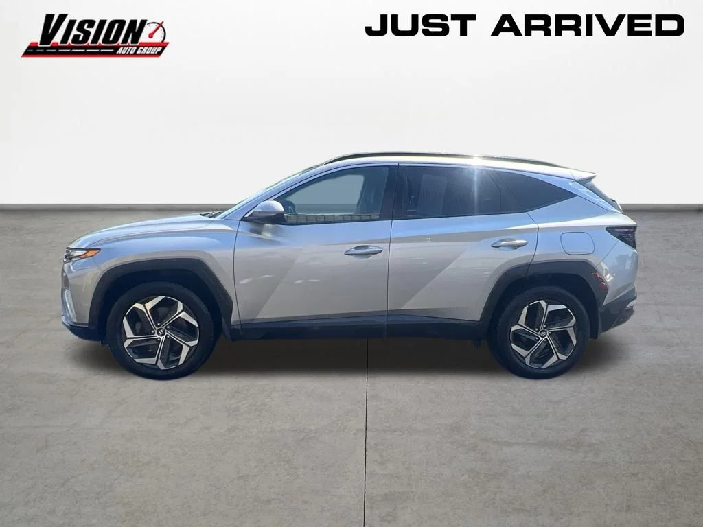 Certified Used 2024 Silver Hyundai SEL Convenience image 4