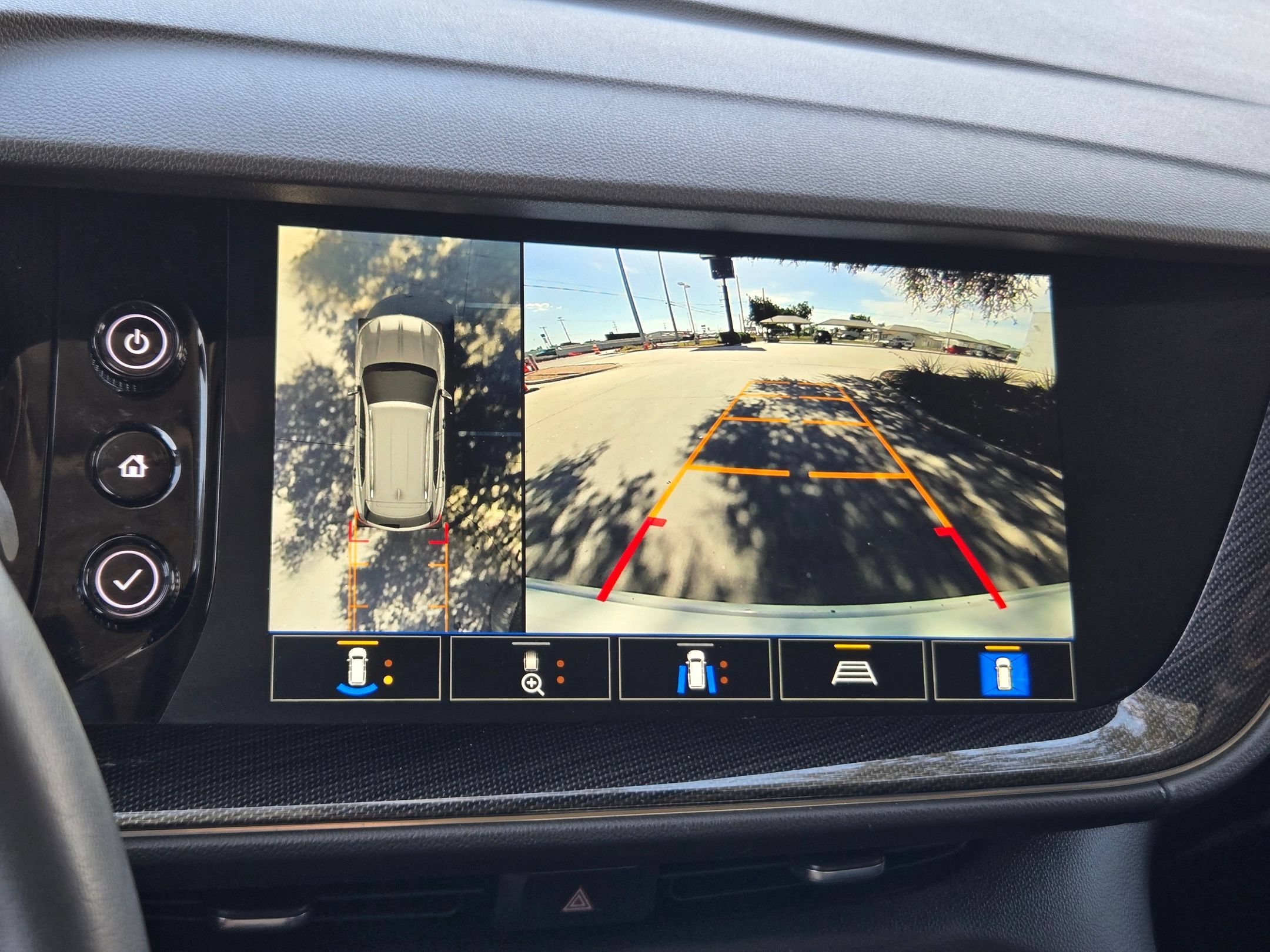 2022 Buick Envision Essence - Photo 17