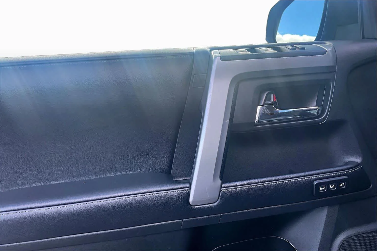 Used 2019 Midnight Black Metallic Toyota Limited image 22