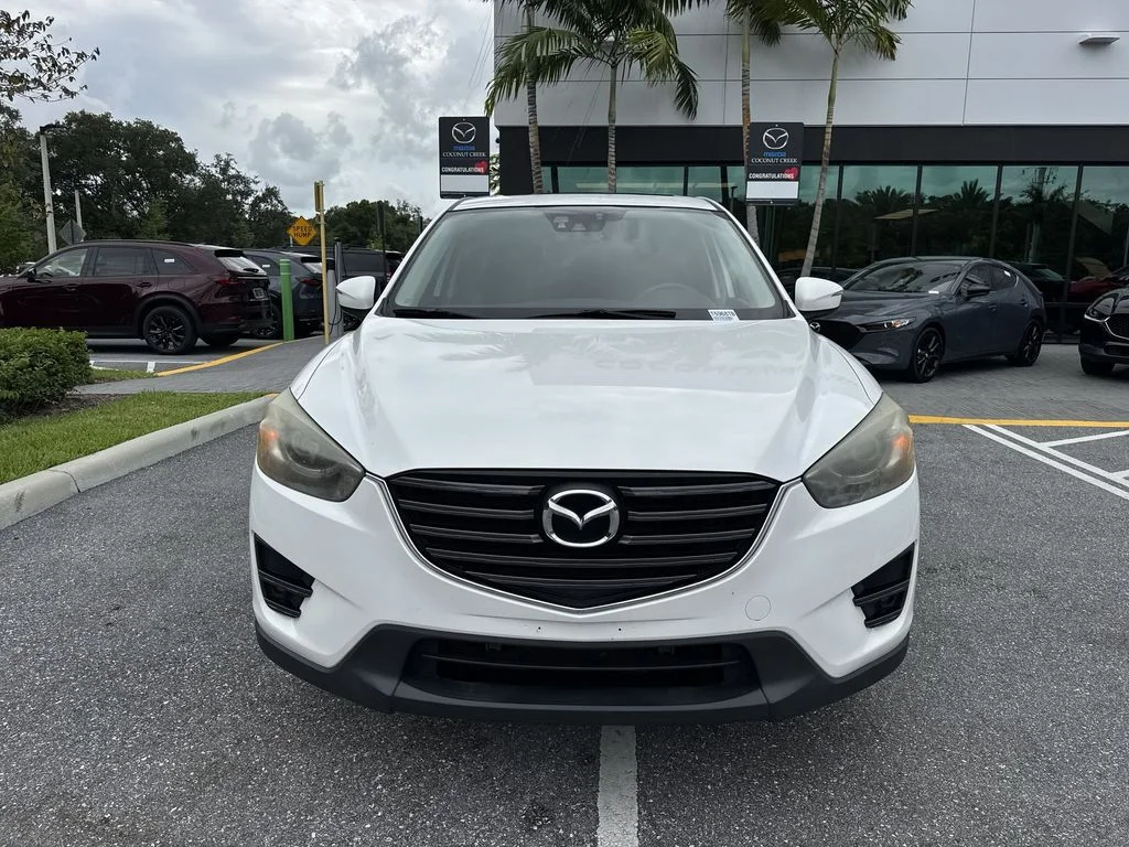 Used 2016 Crystal White Pearl Mica Mazda Grand Touring image 29