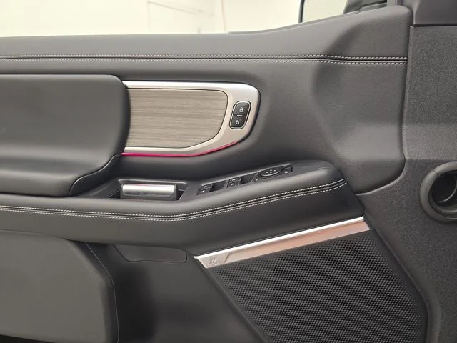New 2027 Glacier Gray Metallic Tri-Coat Ford MAX Platinum image 43