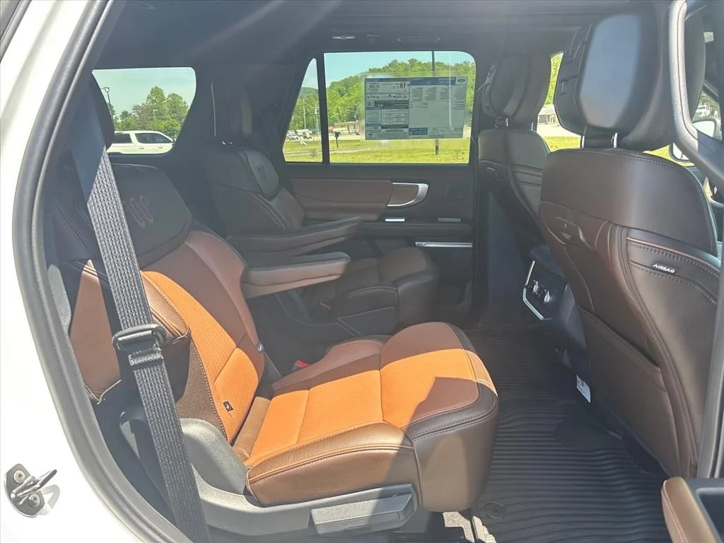 New 2026 Star White Metallic Tri-Coat Ford King Ranch® image 15