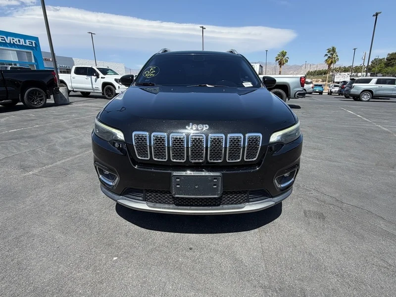 Used 2019 Diamond Black Cry Jeep Limited image 8