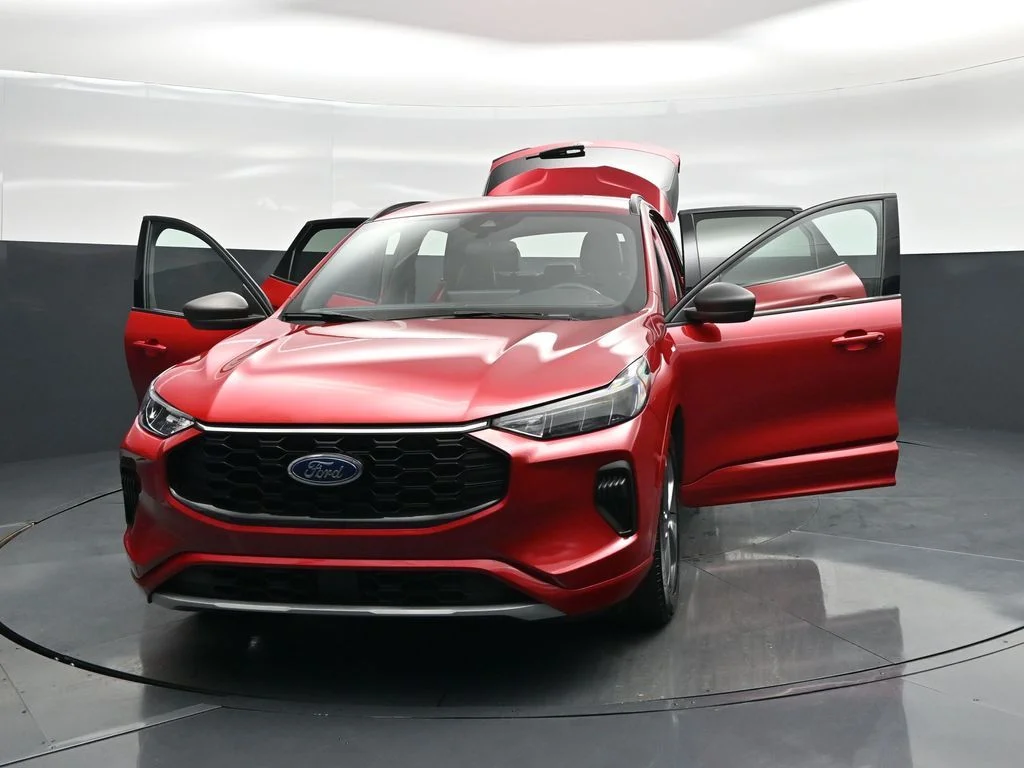 Certified Used 2023 Red Ford ST-Line image 29