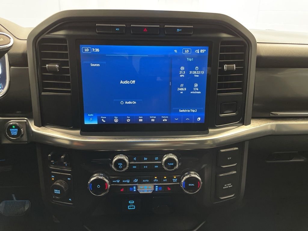 Used 2022 White Ford Lariat image 15