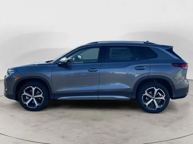 New 2026 Silver Volkswagen 2.0T SE image 2