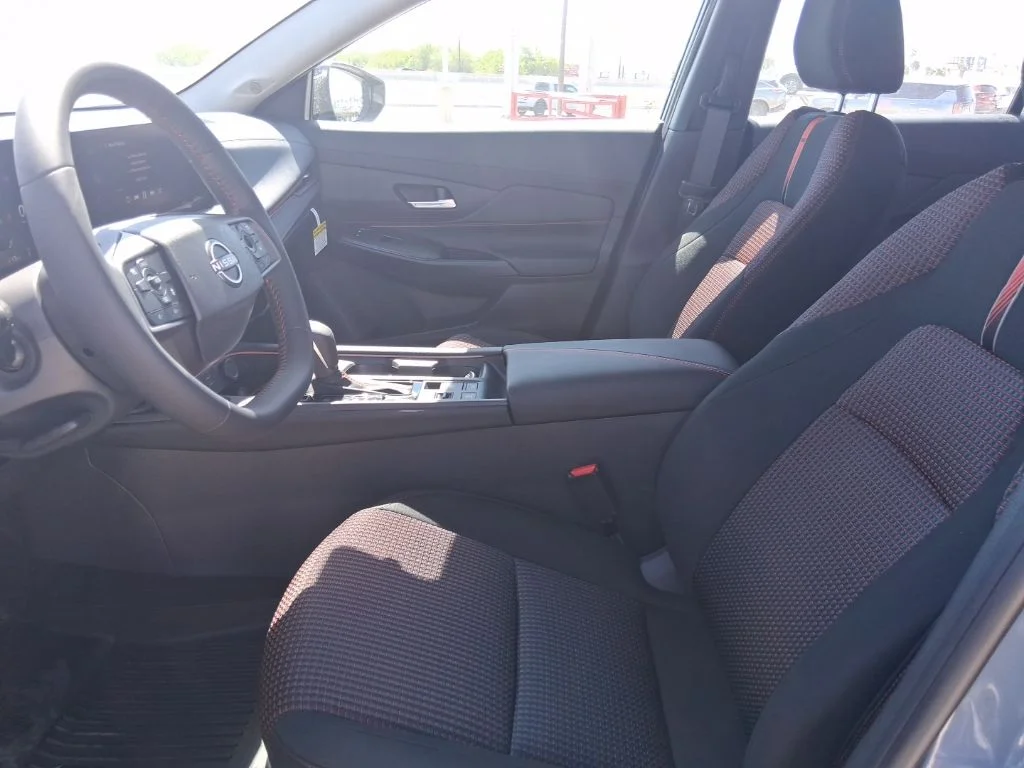 New 2026 Gray Nissan SR image 23