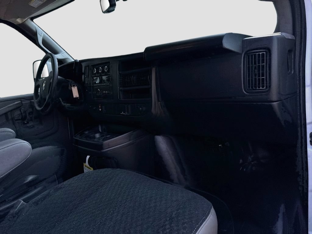 2026 Chevrolet Express Cargo Work Van - Photo 30