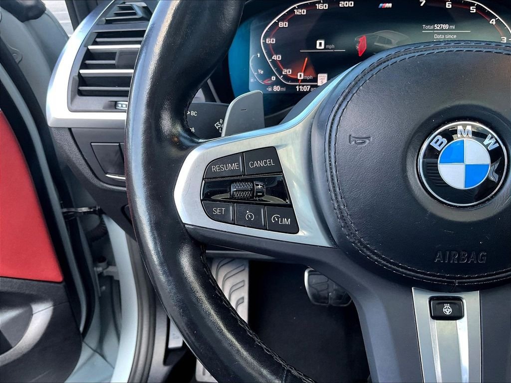 Used 2024 Gray BMW xDrive30i image 13
