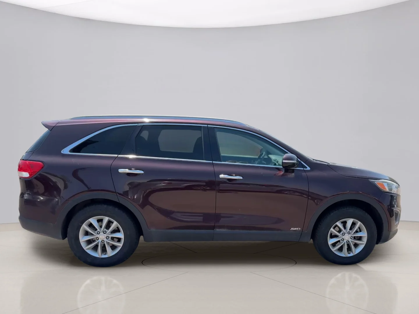 Used 2016 Purple Kia LX image 6