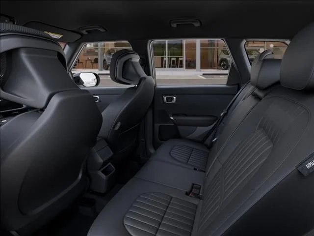 New 2027 Snow White Pearl / Black Roof Kia X-Line S image 18