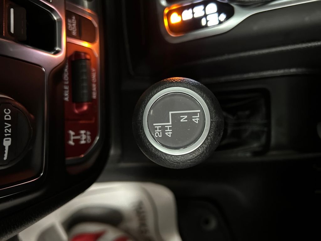 2025 Jeep Gladiator Mojave - Photo 30