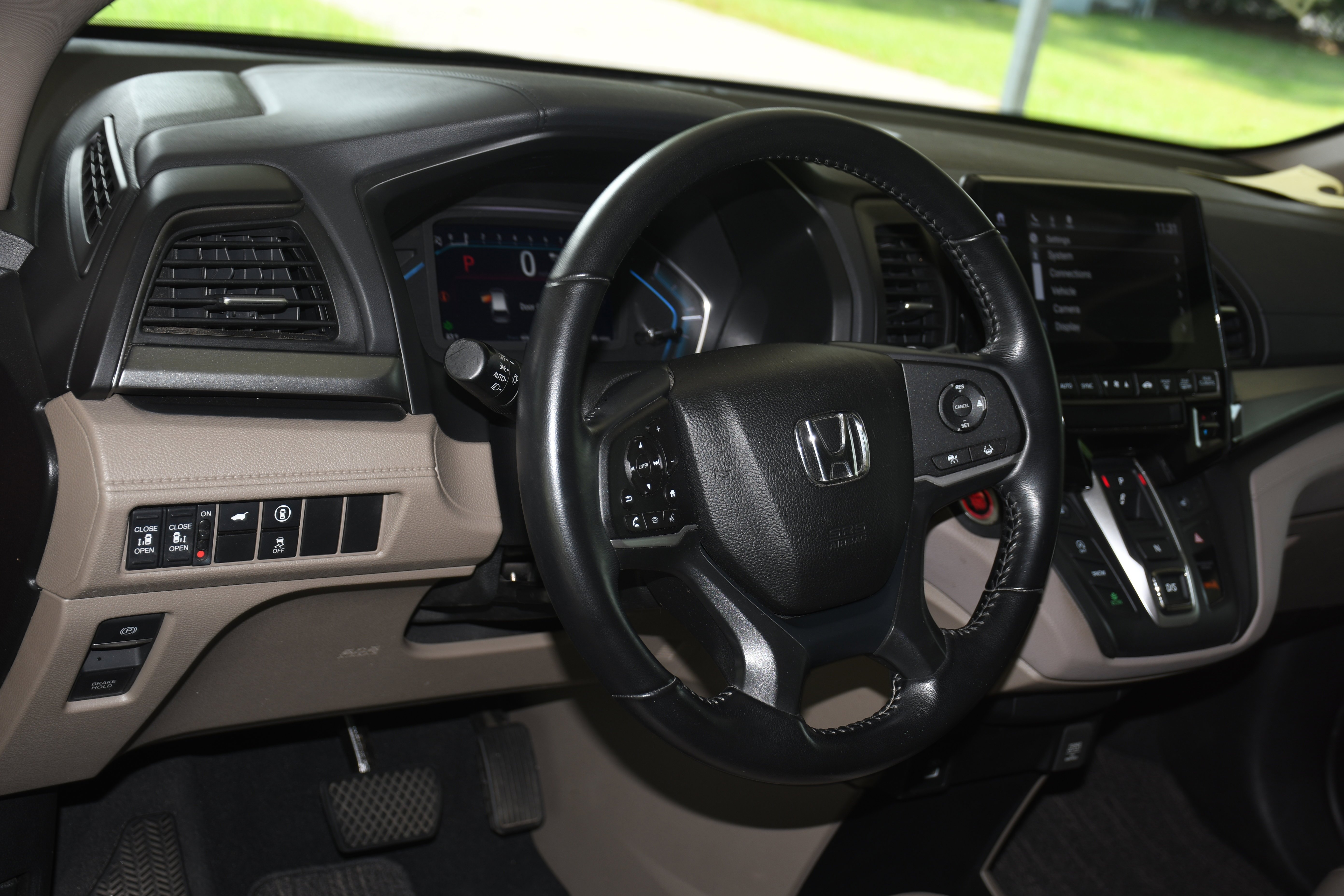 Used 2022  Honda EX-L image 9
