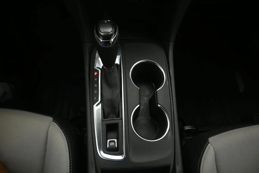 Used 2021 Summit White Chevrolet LS image 29