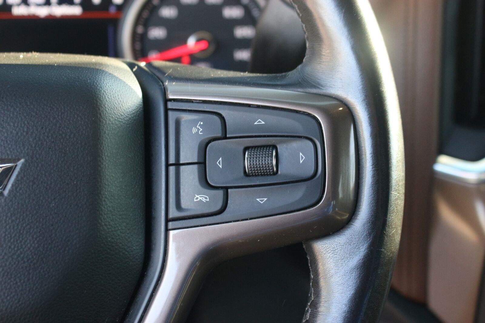 Used 2022 CHERRY RED TINTCOAT Chevrolet High Country image 21