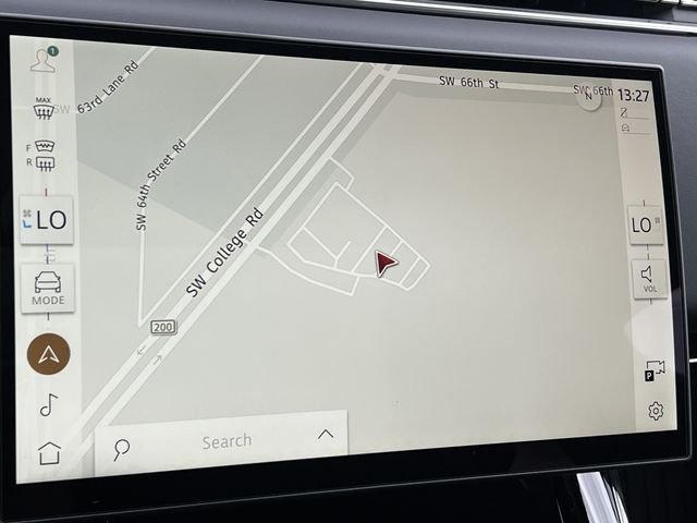 New 2026 Fuji White Land Rover Dynamic SE image 20