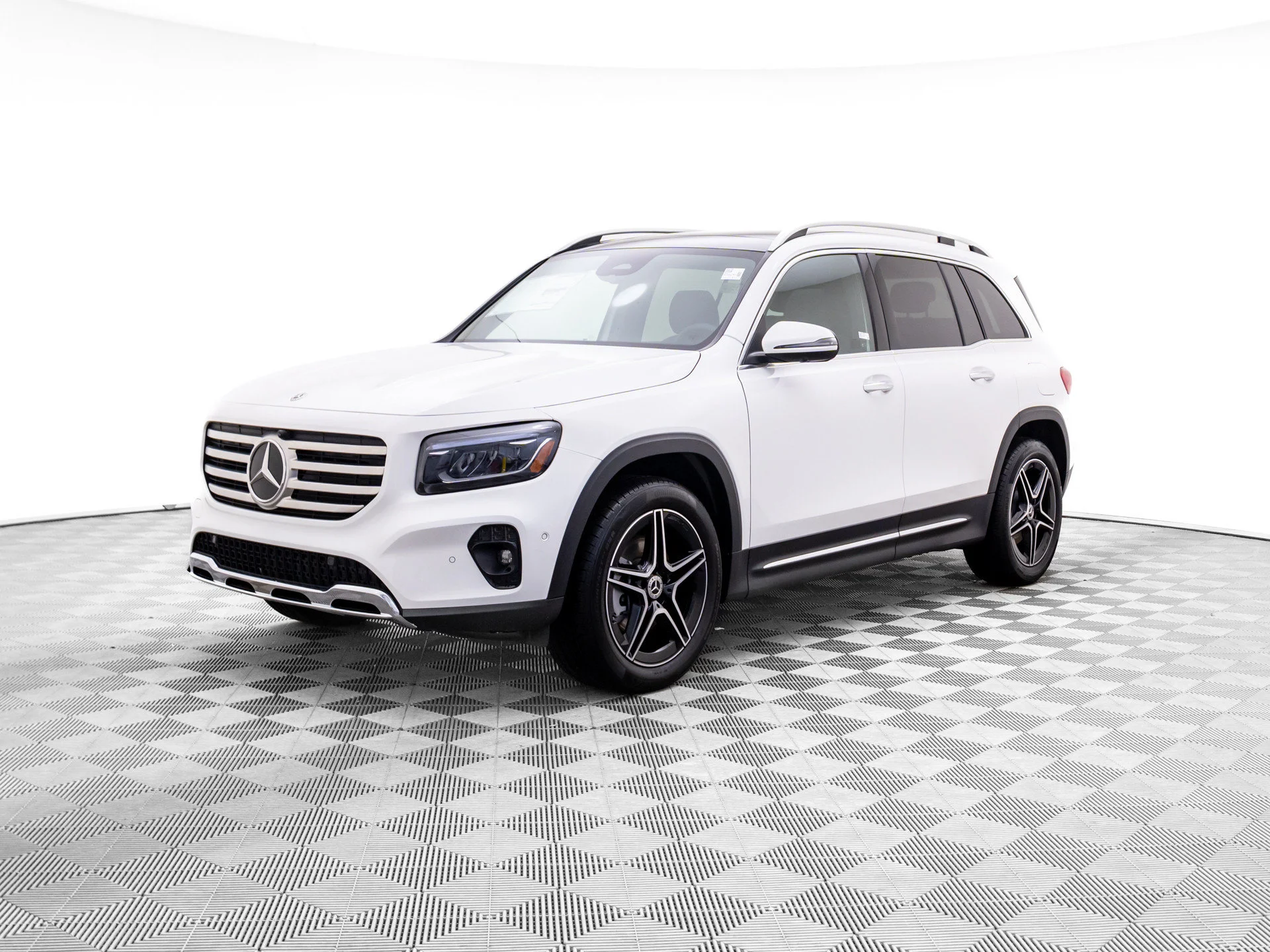 2026 Mercedes-Benz GLB 250