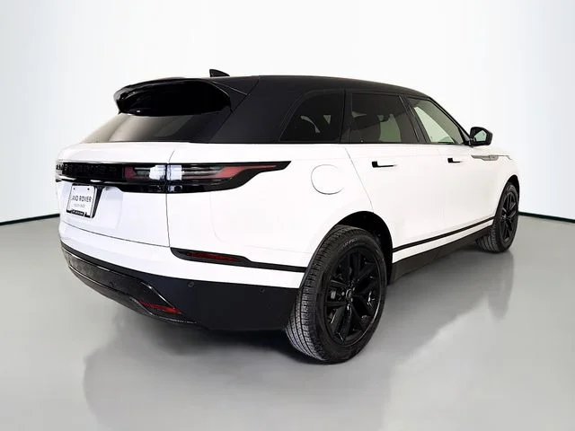 New 2026 Fuji White Land Rover S image 5