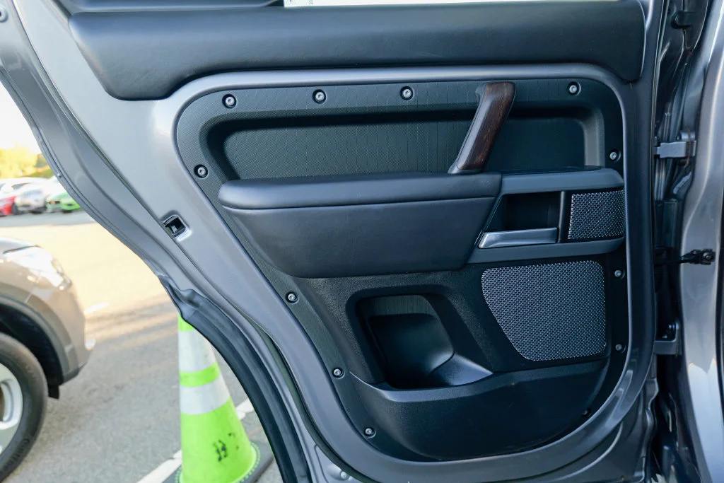 Used 2023 Gray Land Rover X image 21