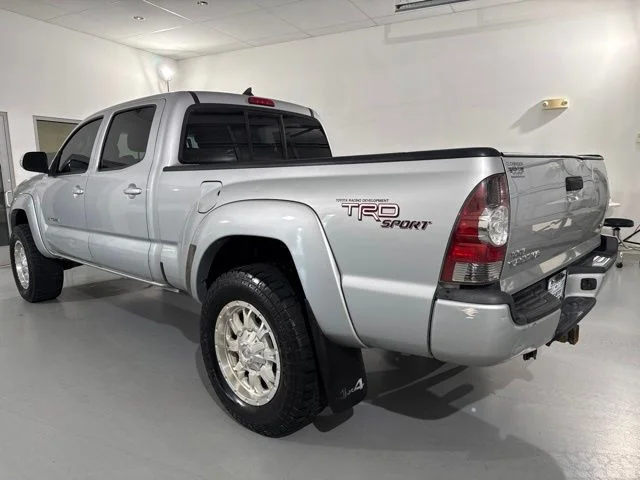 Used 2013 Silver Toyota Base image 5
