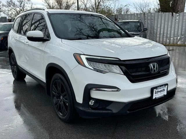 Used 2022  Honda Black Edition image 1