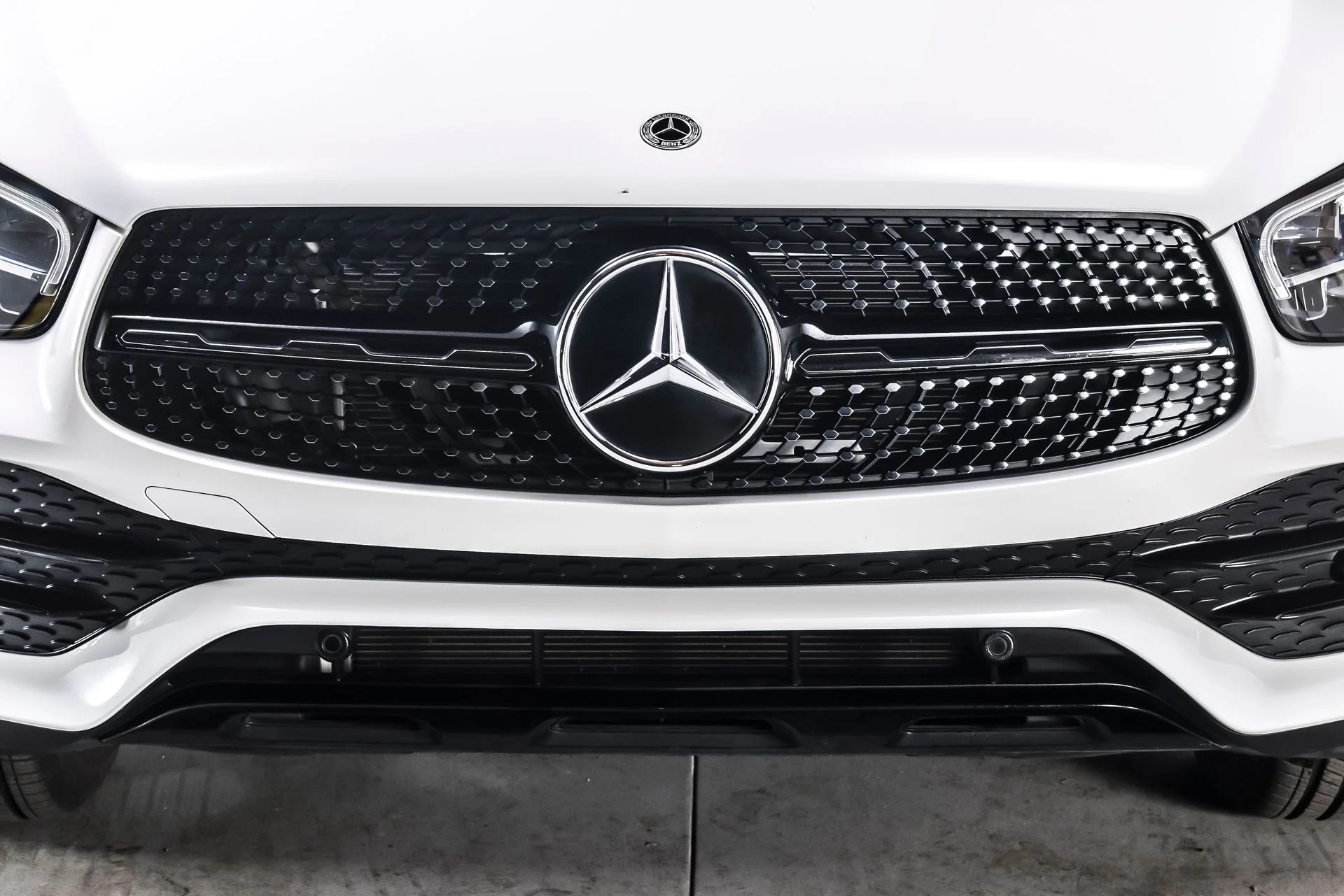 Used 2022 Polar White Mercedes-Benz GLC 300 image 9