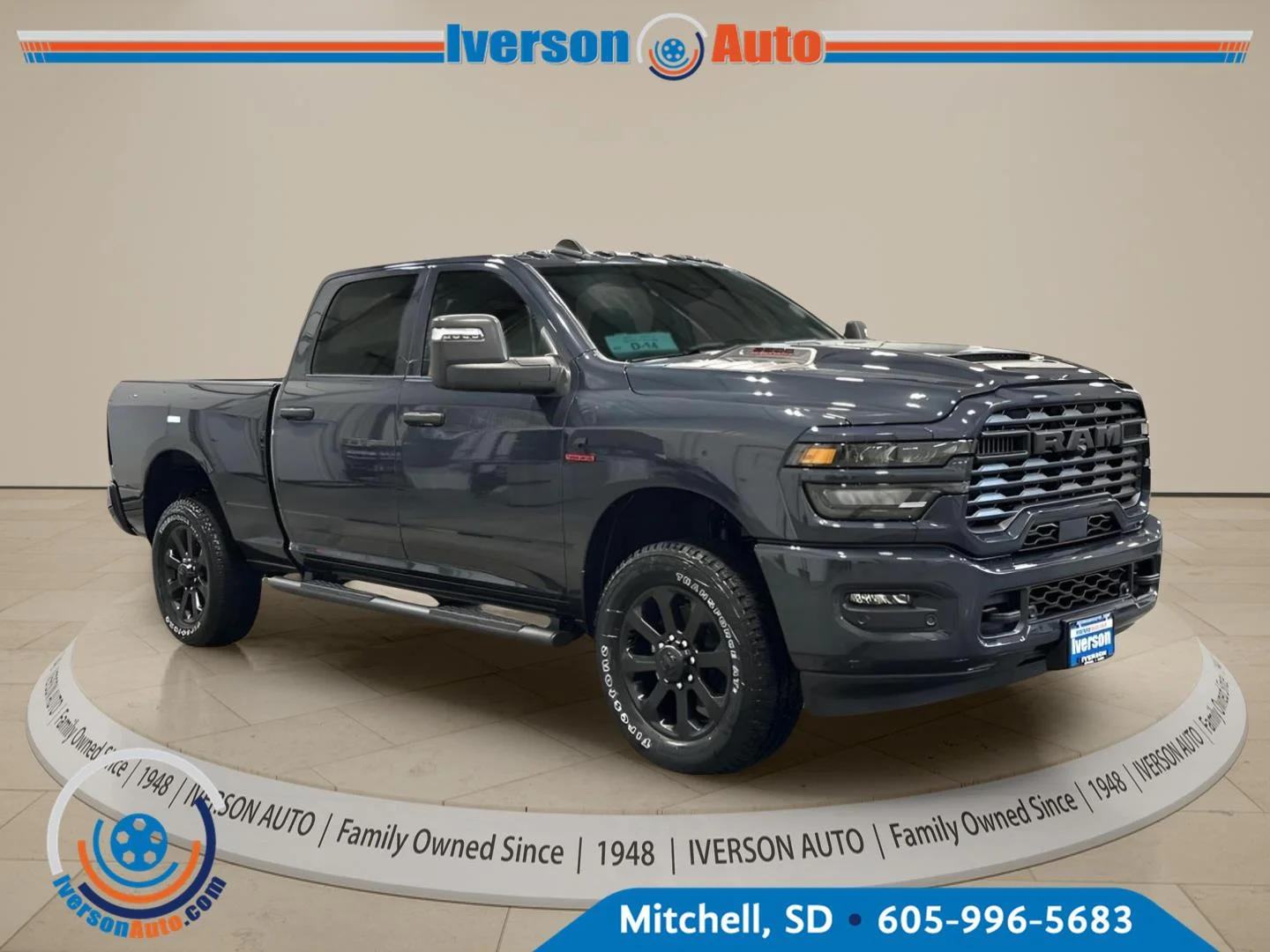 2026 RAM 2500 Pickup Tradesman/Black Express