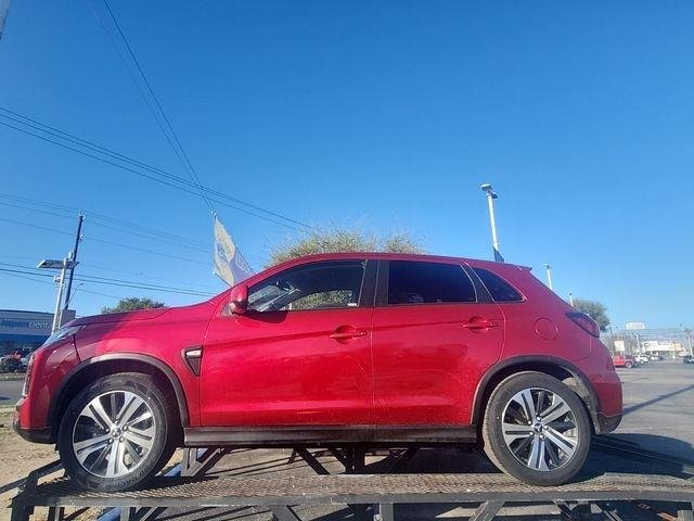 Used 2021 Red Mitsubishi 2.0 ES 2WD image 4