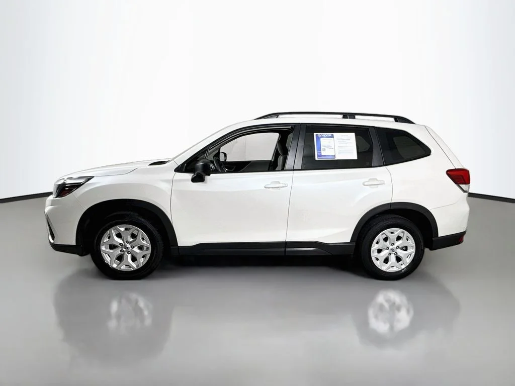 Used 2019 Crystal White Pearl Subaru Base image 9