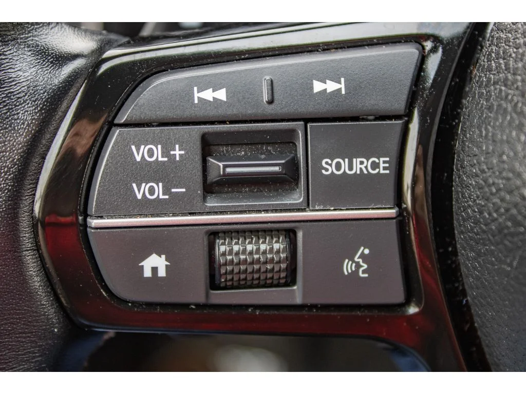 Used 2024 Lunar Silver Metallic Honda Sport image 35